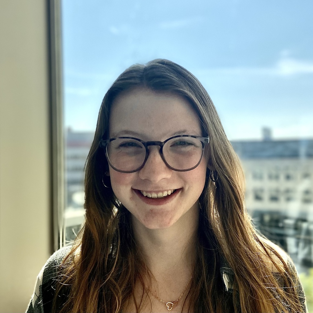 Lora Mitchell, Undergraduate Laboratory Assistant with the Clinical Kidney team
